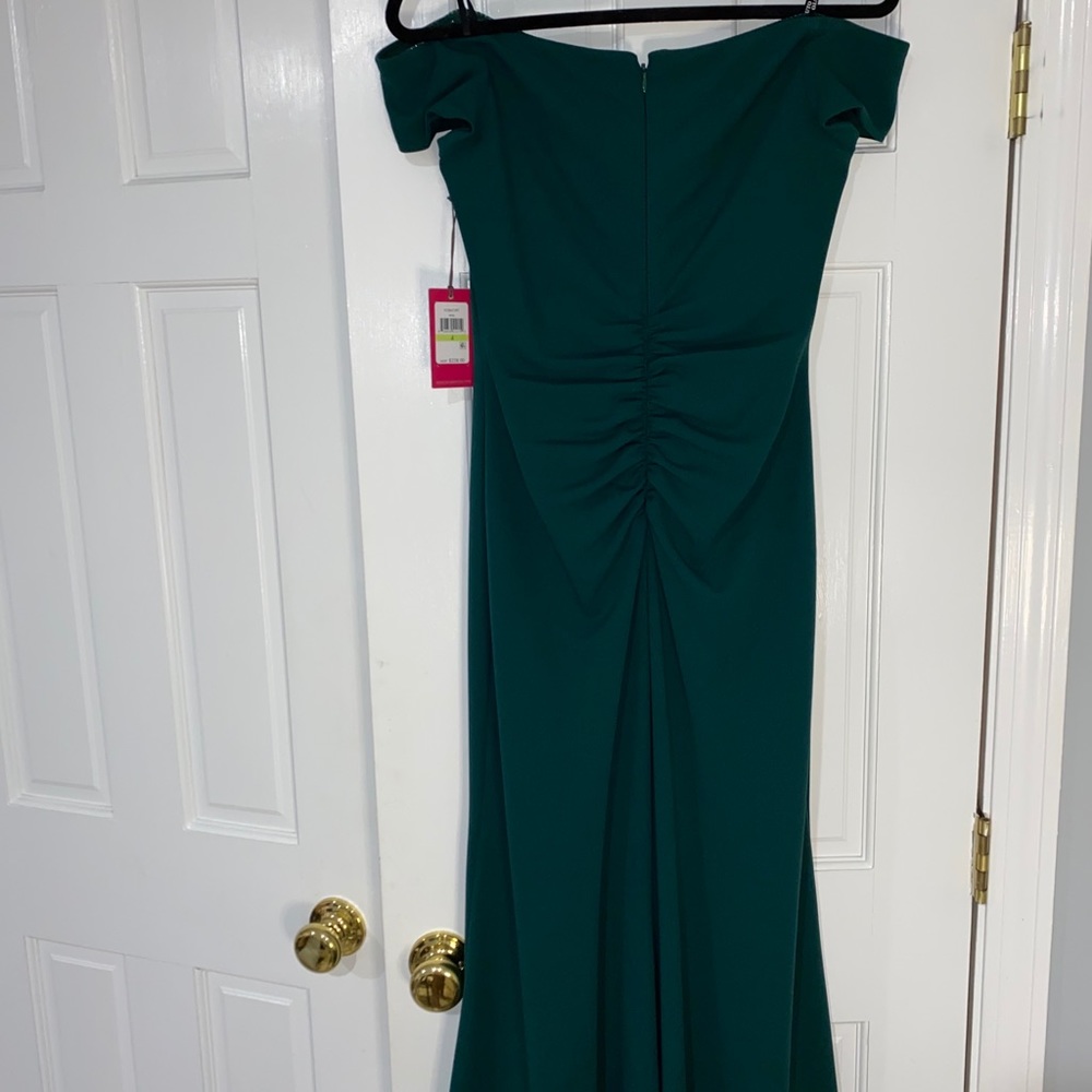 emerald green formal dress